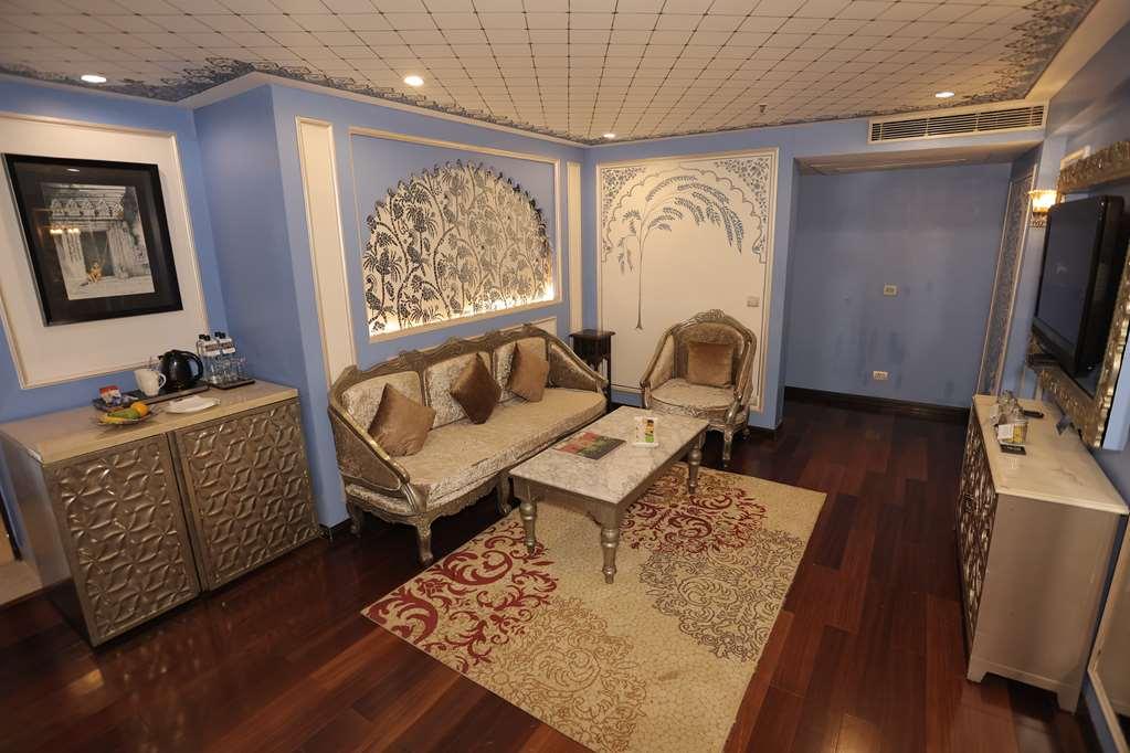 Radisson Blu Udaipur Palace Resort & Spa 客房 照片