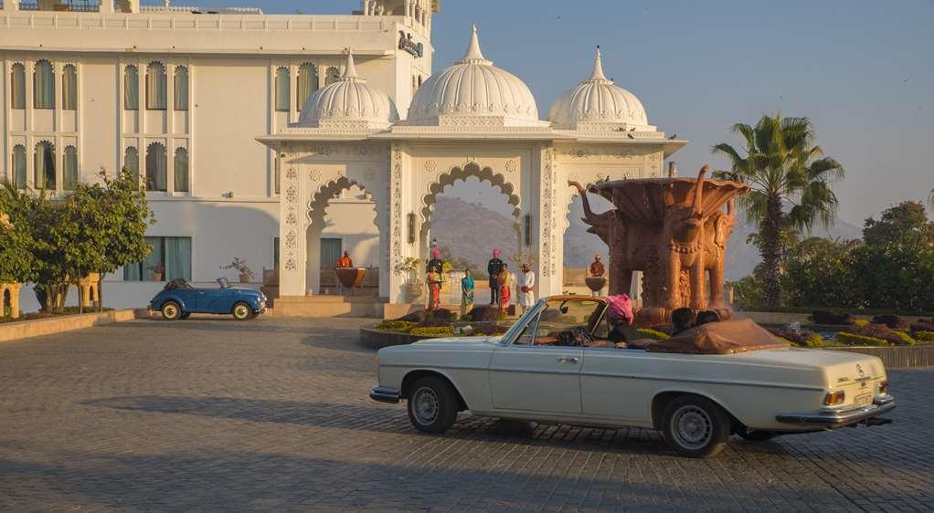 Radisson Blu Udaipur Palace Resort & Spa 外观 照片